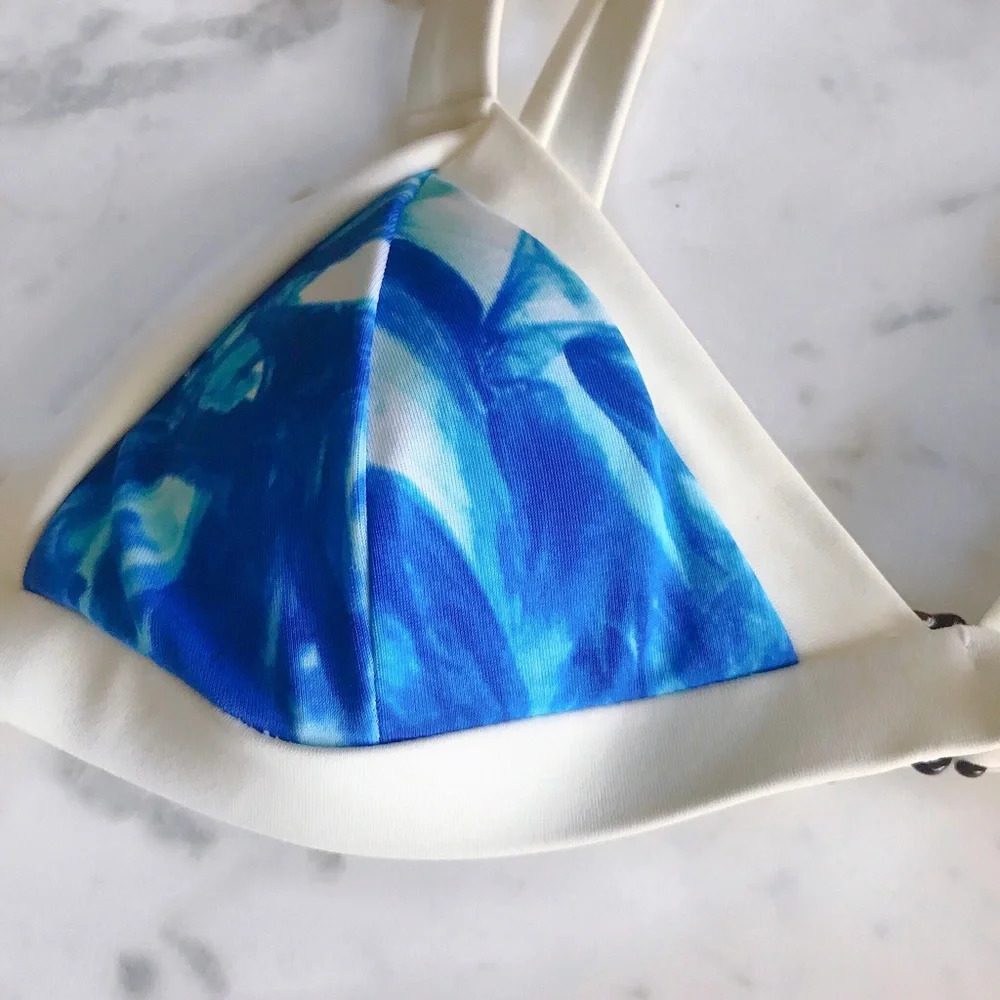 Solé East Blue and White Triangle Bikini Top and Bottom Size XS